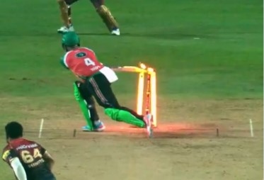 T20માં વિચિત્ર રીતે આઉટ થયો આ ખેલાડી