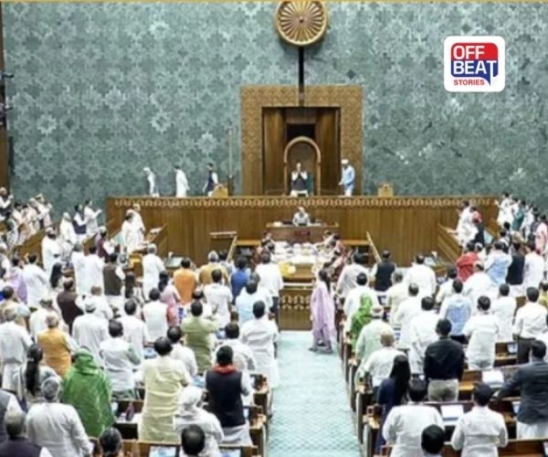 લોકસભામાં હંગામા વચ્ચે PM મોદીનું ભાષણ મુલતવી રખાયું